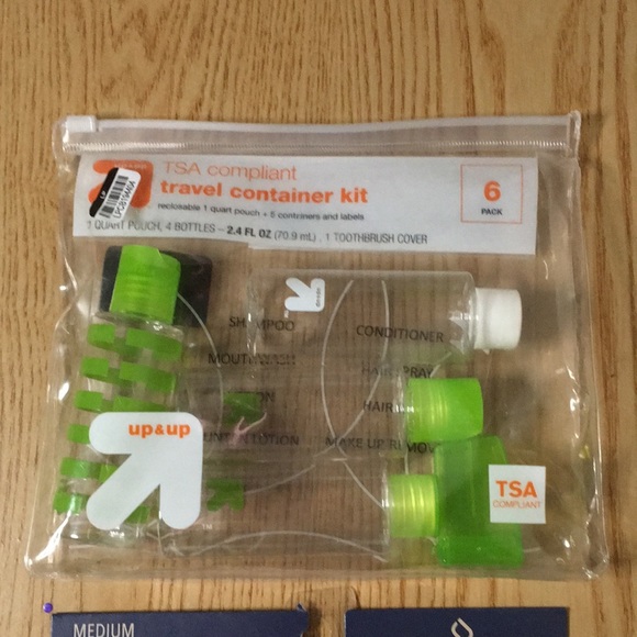 New 6pc Travel Bundle Slippers Medium 6.5-7.5 & Travel Toiletries Bag&Cotainers - Picture 5 of 8